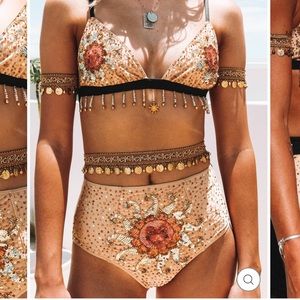 Her Pony the Label Astrid celestial sequin bloomers & bralette